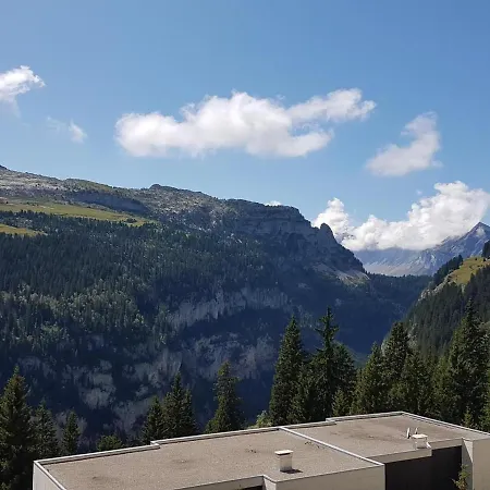 Lumineux Avec Balcon Sud, Centre Station, 4 Pers, Casier A Ski, Proche Pistes Et Commerces - Fr-1-425-80 Appartement *
